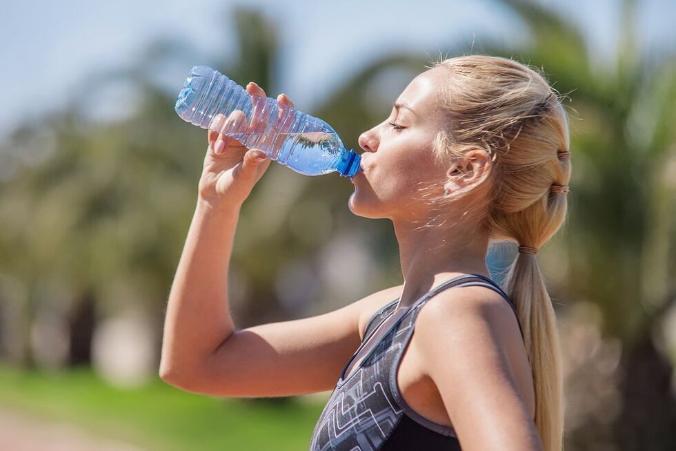 Drikker nok vann for å bekjempe fedme